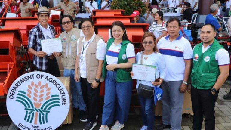 DA Turns Over PHP122 Million Intervention To Camarines Sur Farmers’ Groups