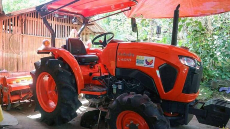 Albay Farmers’ Coop Receives PHP1.5 Million Tractor