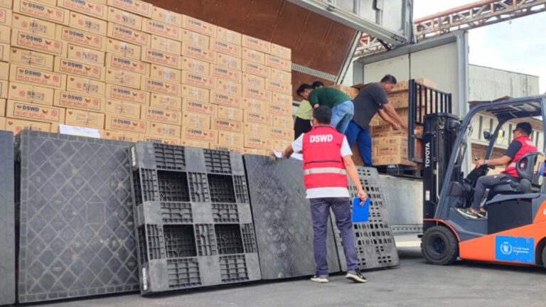 DSWD Delivers 23K Food Packs To Flood-Affected Families In Eastern Samar