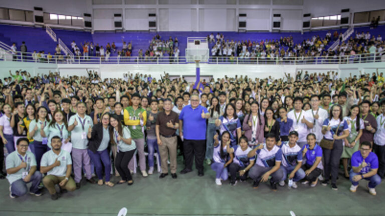 Surigao Del Norte Boosts Scholar Allowances To PHP5 Thousand Each