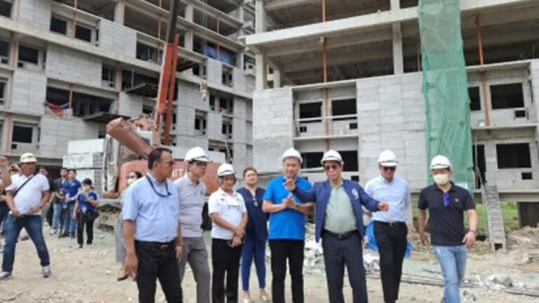 DHSUD Marks PBBM’s 1000th Day With 4PH Project Inspection