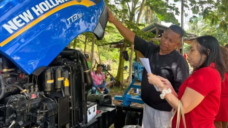 New Tractors From DAR To Boost Bohol ARBs’ Productivity
