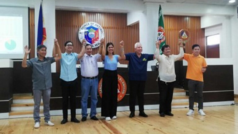 Antique Officials Eye Stronger Executive-Legislative Relationship