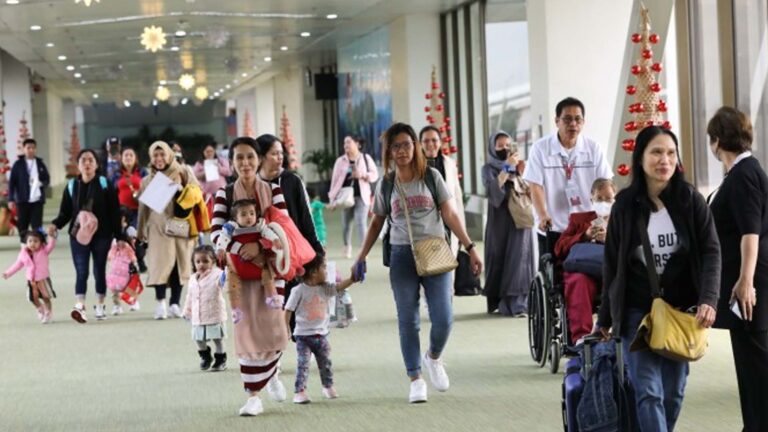 CHR, DMW Ink Deal For Enhanced Protection Of Pinoy Migrant Workers