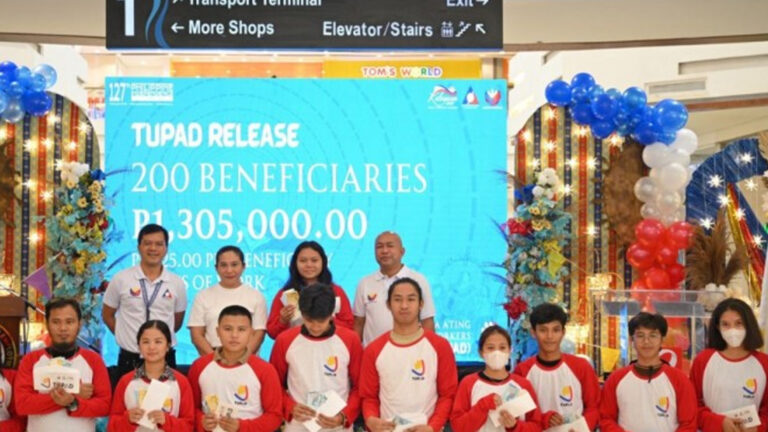 Butuan ‘Kalayaan’ Job Fair Releases PHP3 Million Benefits, Hires 38