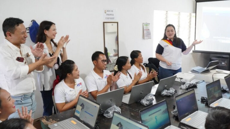 DepEd Accelerates Laptop Delivery Via Early Procurement Activity