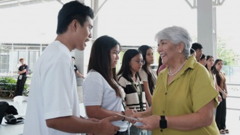 Ilocos Norte Government Opens 1,298 Slots For Scholarship Grants