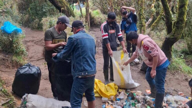 Mt. Pulag’s Silent Crisis: Authorities Under Fire For Environmental Neglect