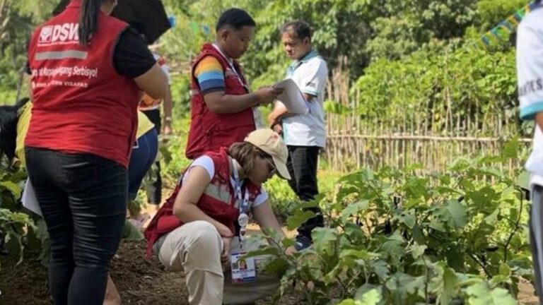 Poor Families In Eastern Visayas Get PHP31 Million Aid Via DSWD Food, Water Project