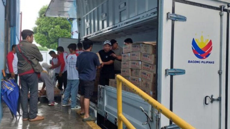 PHLPost Deploys Trucks To Bring DSWD Relief Goods To Bulacan