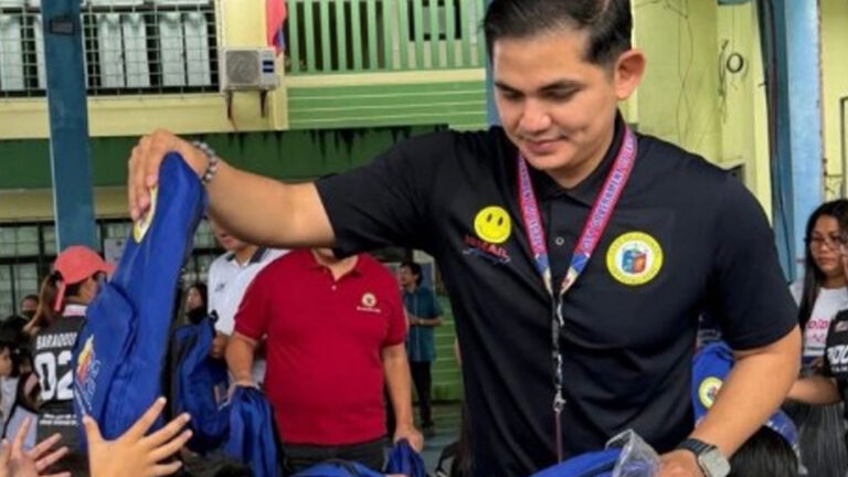 School Bags, Supplies Distributed To Legazpi City Learners