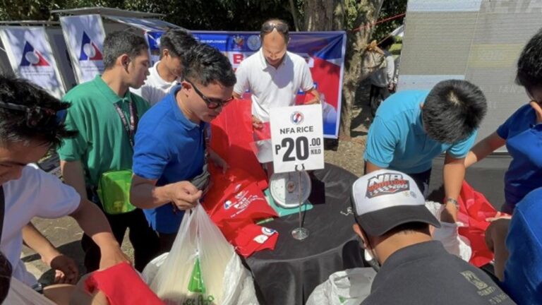 Palace Vows Sustained Aid Programs Amid Self-Rated Poverty Uptick