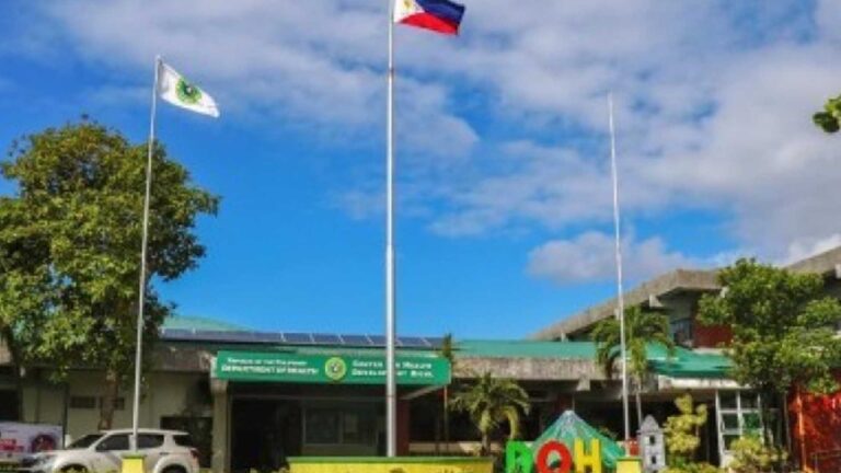 DOH Expands Bicol Regional Hospital, Brings Free Health Services To Albay