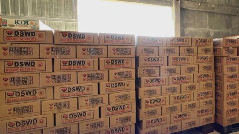 DSWD Prepositions 158K Food Packs In Caraga