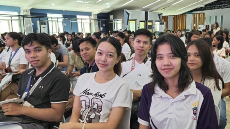 452 Youths Benefit From DSWD Cash-For-Work Program In Caraga