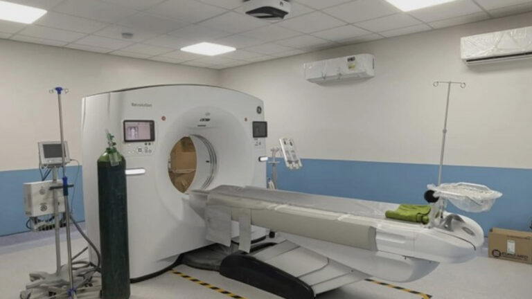 Bangui District Hospital Unveils New CT Scan Equipment