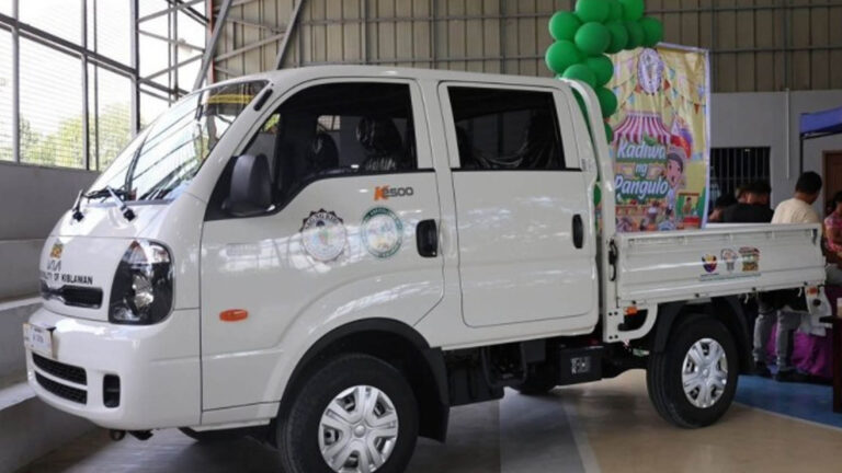 Davao Del Sur Farmers Get PHP6.5 Million Kadiwa Grant, Cattle Production Aid