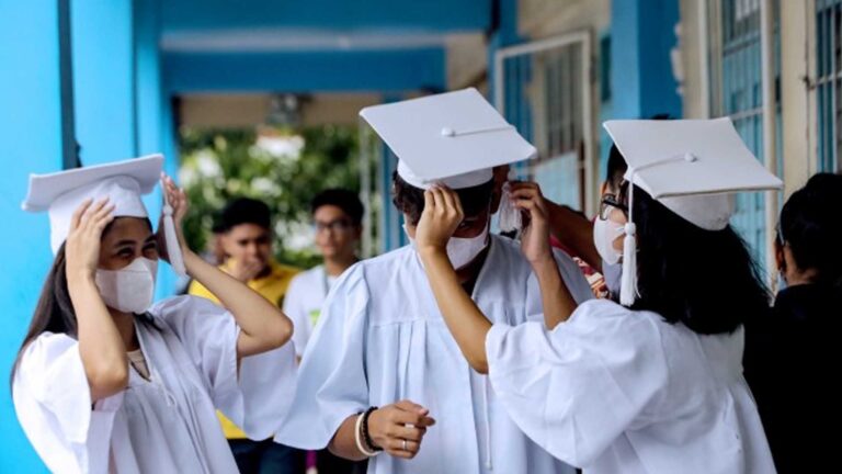 CSC Told To Widen Employment Chances For K-12 Grads
