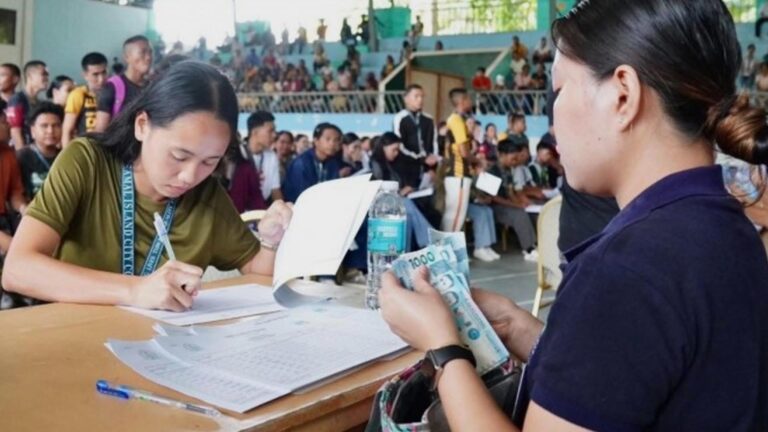 753 Samal Students Receive PHP10 Thousand Tertiary Education Subsidy