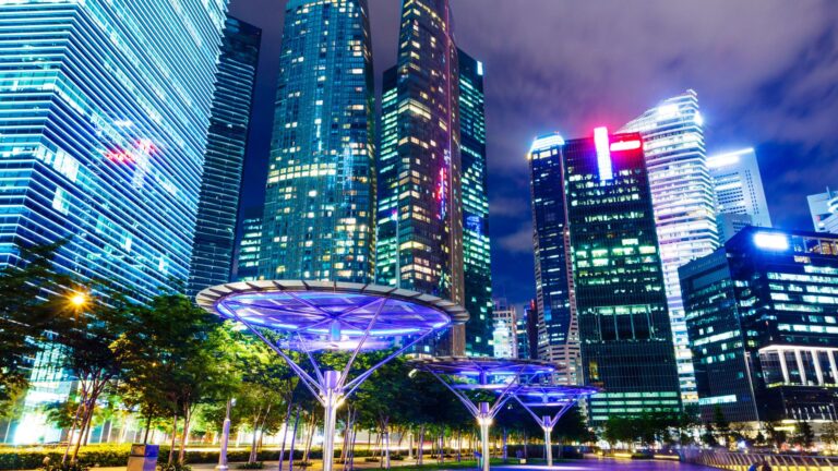 ASEAN Outpaces Other Regions But Internal Gaps Persist