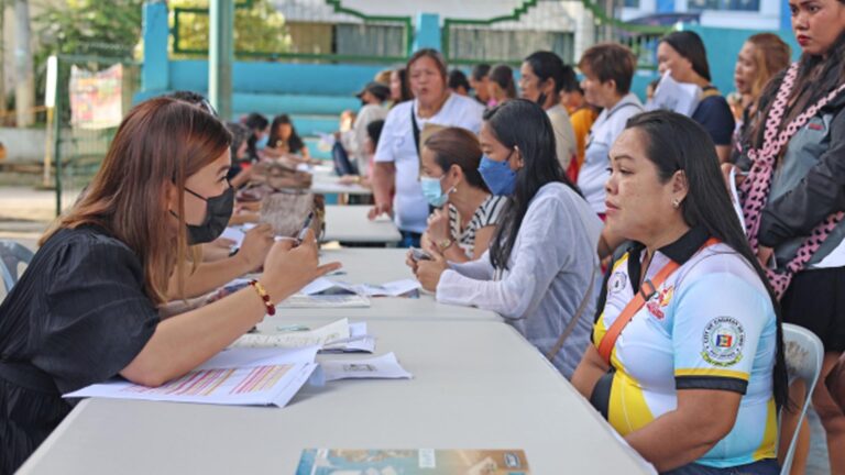 Cagayan De Oro Distributes PHP7 Million Cash Aid To 1K Solo Parents