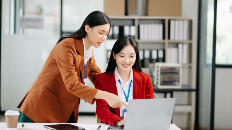 How Internships Prepare You For The Real World