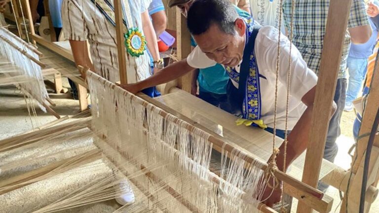 Northern Samar Town Poised As Abaca Processing Hub In Eastern Visayas
