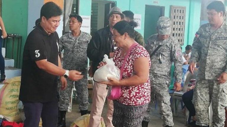 Caravan Of Services Benefits About 1K Antiqueños