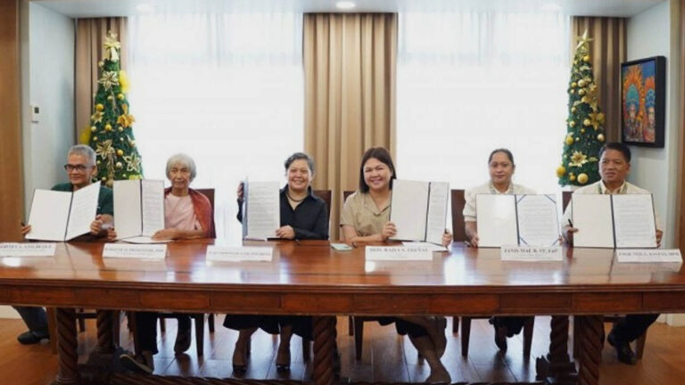 Iloilo City, NGO Ink Pact To Strengthen Coastal Protection