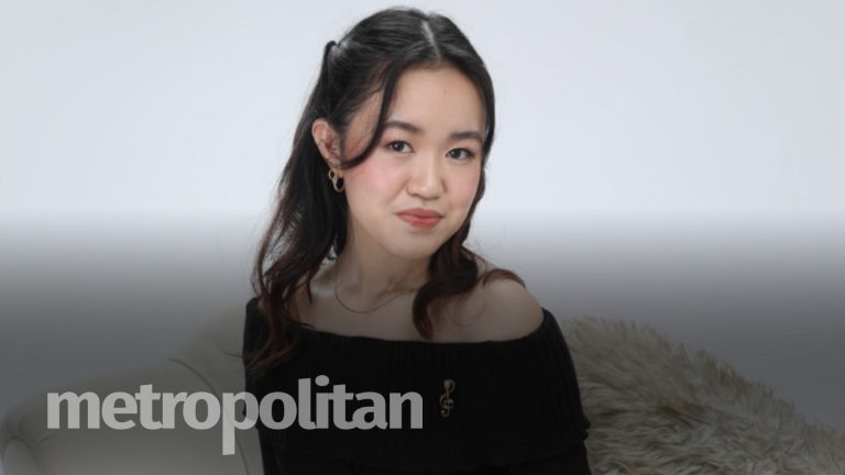 Shawn Crab Cruises On Young Love With Double Music Offering “Tago” And “Ang Labo”
