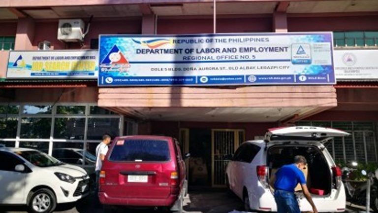 50 Workers Get PHP2.4 Million Livelihood Aid In Camarines Norte