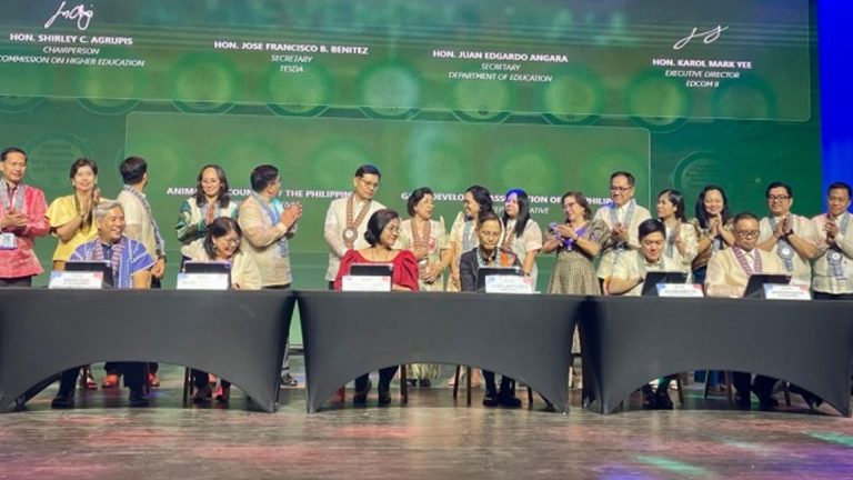 Local Creatives Gain Support At Ilocos Norte Summit