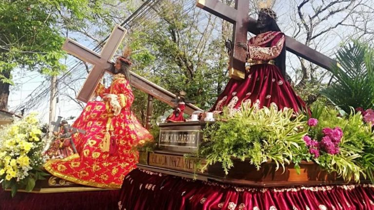 ‘Nazareno’ Faithful In Antique Told To Carry Cross As True Devotion