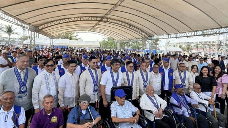 Pangasinan Fetes Surviving WWII Veterans On Lingayen Landing Anniversary
