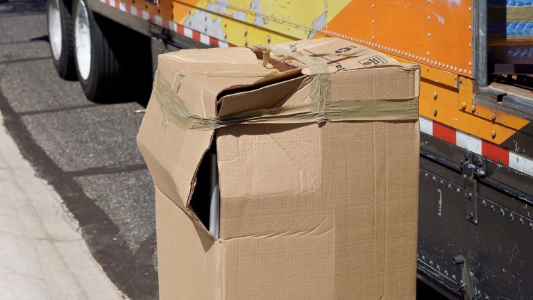Viral FB Post Raises Concerns Over Balikbayan Box Safety