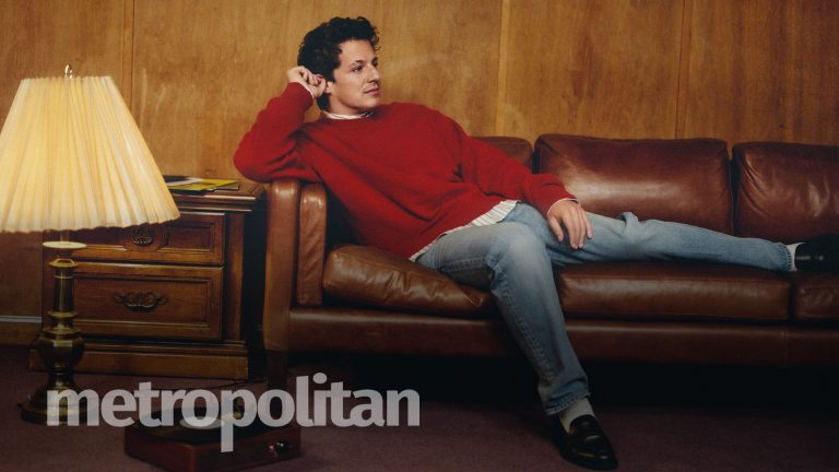 Charlie Puth Drops “Beat Yourself Up,” Confirms 2026 Whatever’s Clever! World Tour Dates