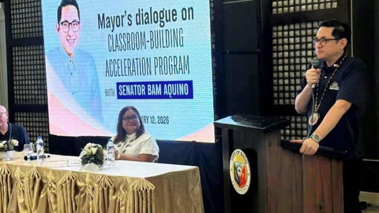 Senator Enjoins Negros Occidental Mayors To Support Fast Classroom Construction