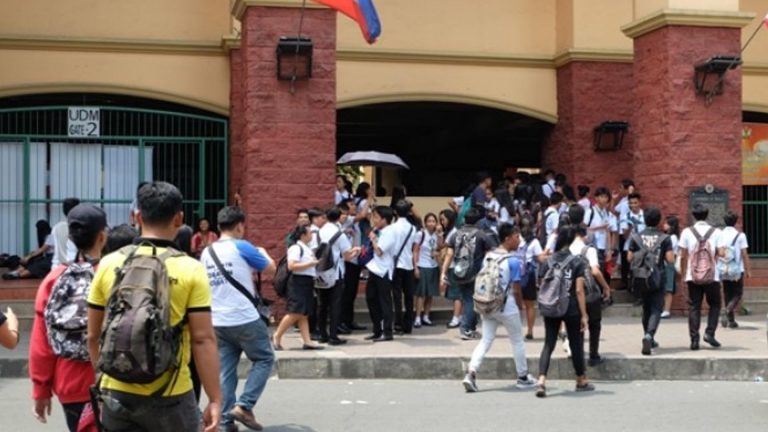 Lawmaker Calls For LGU Support For College Students Amid Online Shift