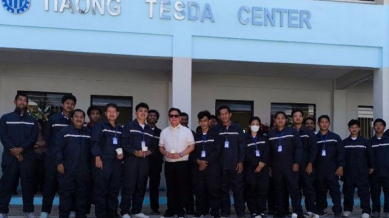 Quezon Town Opens 1st TESDA Center; 21 Enrolled In Welding Course
