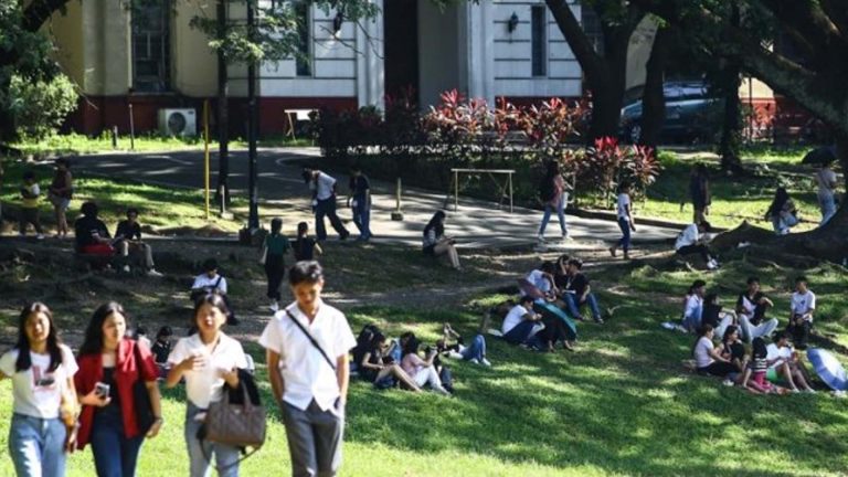 CHED Urged To Set Benchmarks, Timeline For 100 Percent Online Classes