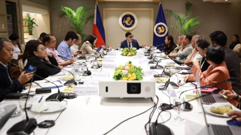Palace Orders Whole-Of-Government Effort On Fuel Aid, Fare Discount Rollout