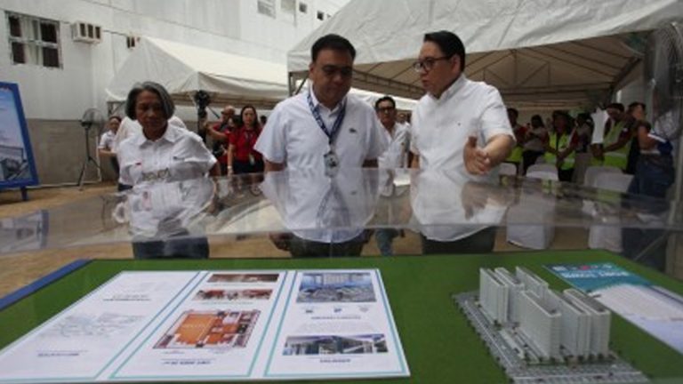 SHFC Tops Off Vertical Housing Project For 2.1K Tondo Families