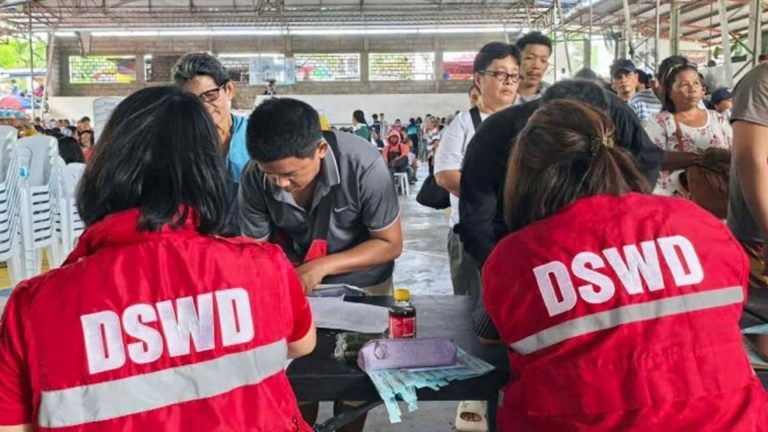 4.4K Davao Del Norte Residents Get PHP22.8 Million Cash Aid
