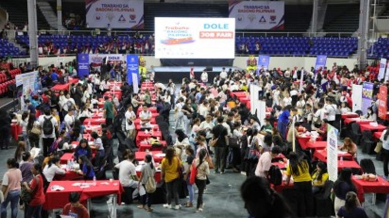 Over 1.6M Filipino Families Rise From Poverty Through DSWD’s 4Ps