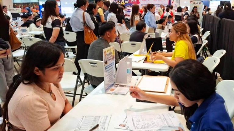 DOLE-11 Job Fair Offers 5.7K Vacancies, Lane For Priority Applicants