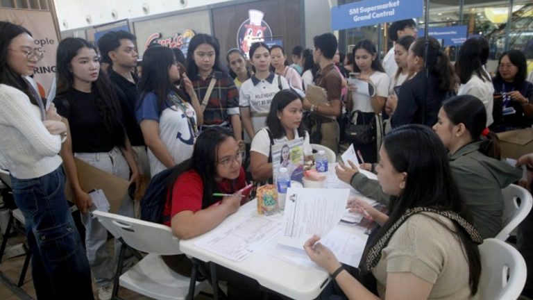 SHS Grads Gain Head Start Thru DepEd-DOLE Job Fair Green Lanes
