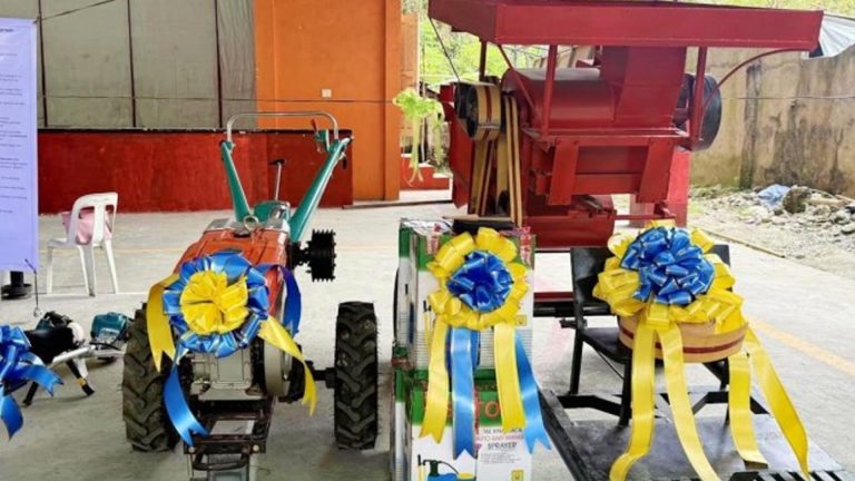 South Cotabato ARBs Get PHP300 Thousand DAR Support To Hike Production, Income