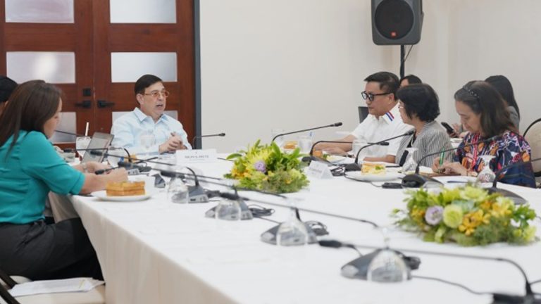 Palace Pushes For Faster Rollout Of DOLE Priority Programs