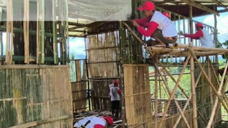 TUPAD Workers Tapped To Build Learning Spaces In Remote Negros Sitio