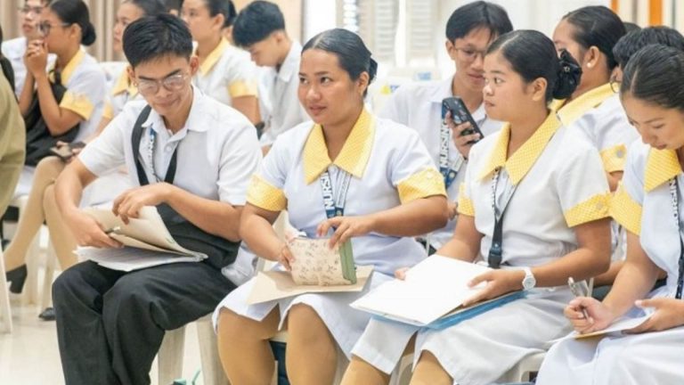Northern Samar Government Extends PHP3 Million Aid To Nursing Scholars